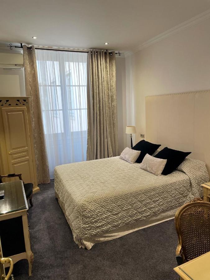 Grand Hotel Des Terreaux Lyon Bagian luar foto