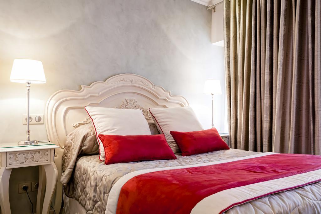 Grand Hotel Des Terreaux Lyon Bagian luar foto