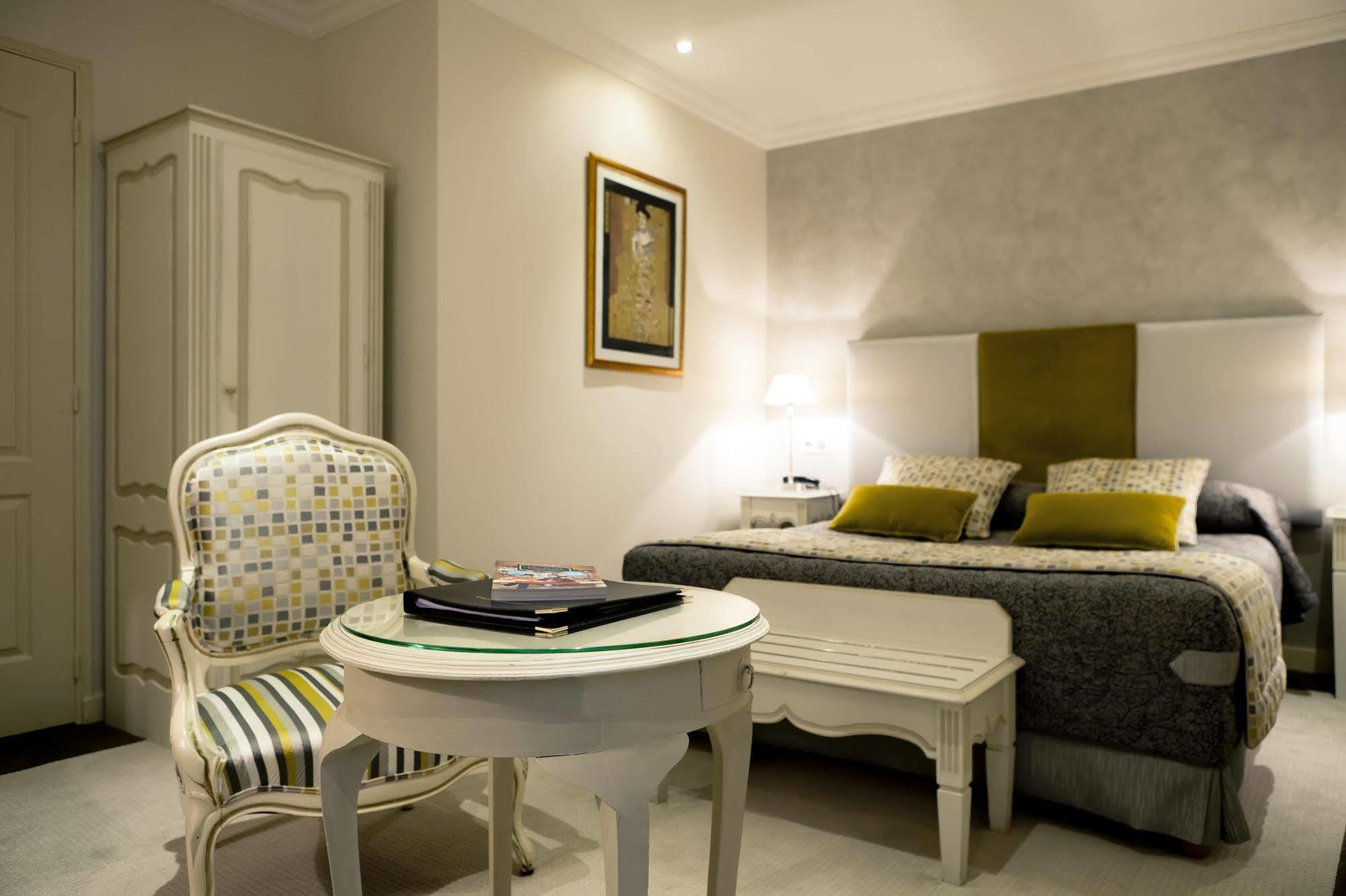 Grand Hotel Des Terreaux Lyon Bagian luar foto